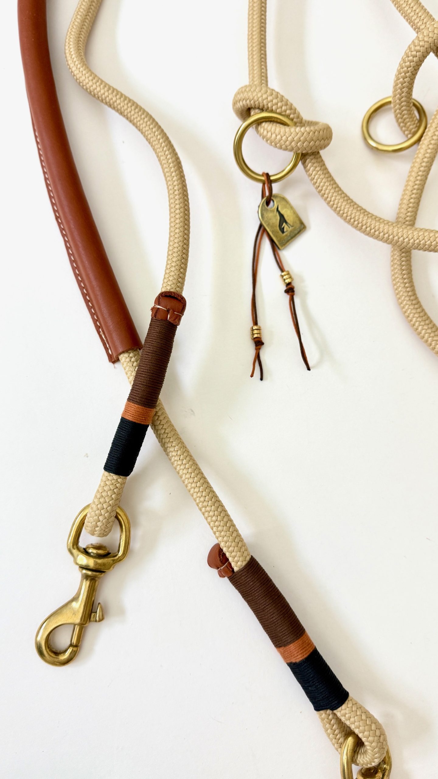Houndstooth Apparel Rope Multifunctional Double Clasp Lead - Tobacco - Image 2
